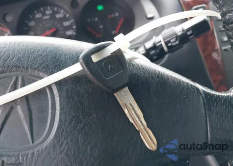 2001 Acura Mdx из США, поврежденный, VIN 2HNYD18691H540847